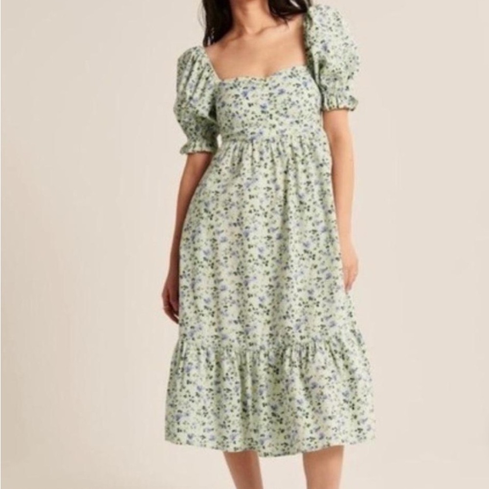 Floral Puff Sleeve Dress